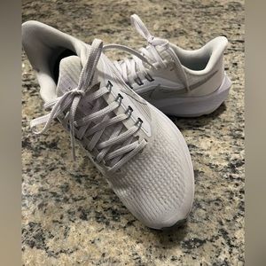 Nike Air Zoom Pegasus Sneakers